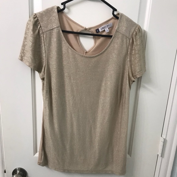 Jennifer Lopez gold top - Picture 1 of 3